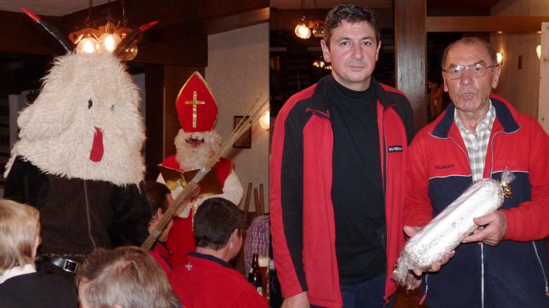 Neben Krampus und Nikolaus von links (nicht zu verwechseln) 2. Schützenmeister Stefan Prantler und Johann Klinger, Sieger des Nikolaus-Schießens der SG Almenrausch Perach.