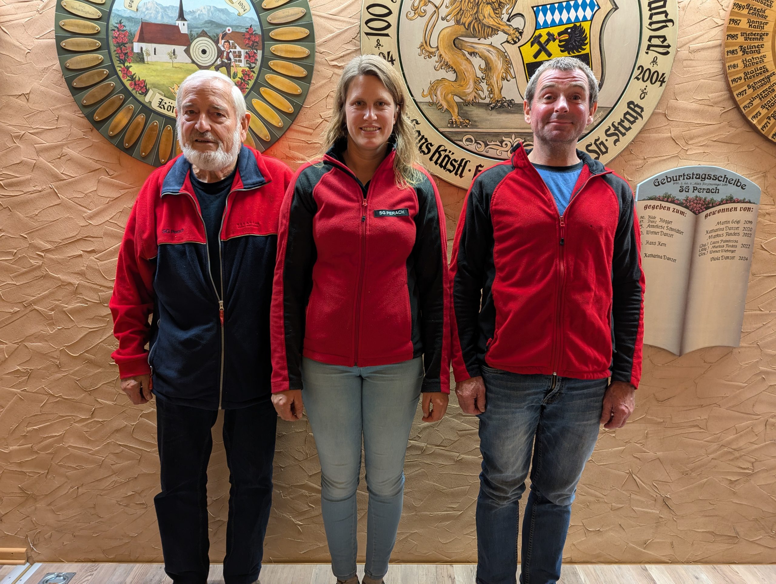 Werner Wieberger (Auflageklasse), Monika Poschner (Luftgewehr) und Rupert Geigl (Luftpistole)